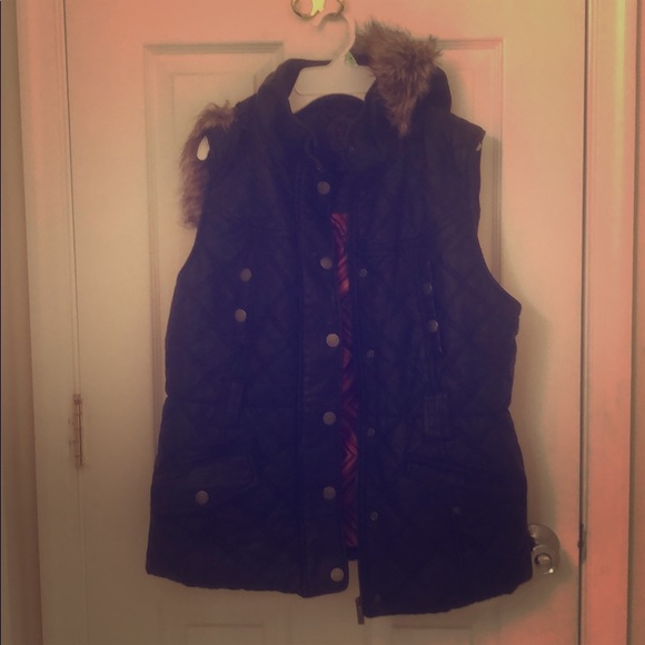 sleeveless leather hoodie